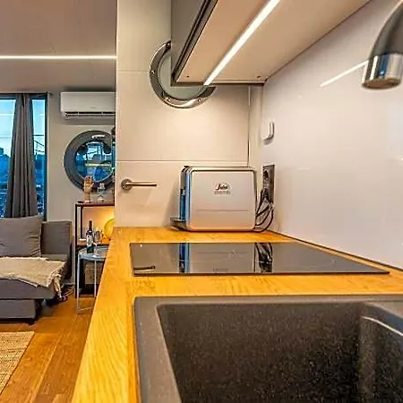 The Homeboat Company Parque Nacoes-lisboa فندق 4*